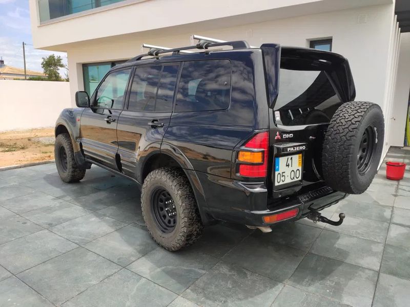 Mitsubishi Pajero • 2000 • 80,000 km 2