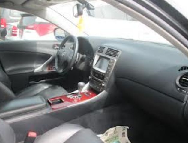 Lexus IS • 2009 • 50,000 km 6