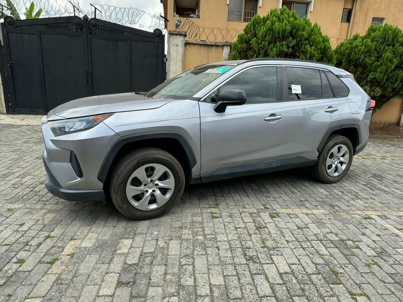 Toyota RAV4 • 2022 • 44 km 1