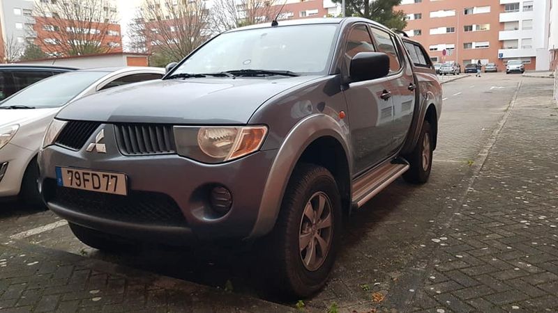 Mitsubishi L200 • 2009 • 118,000 km 1
