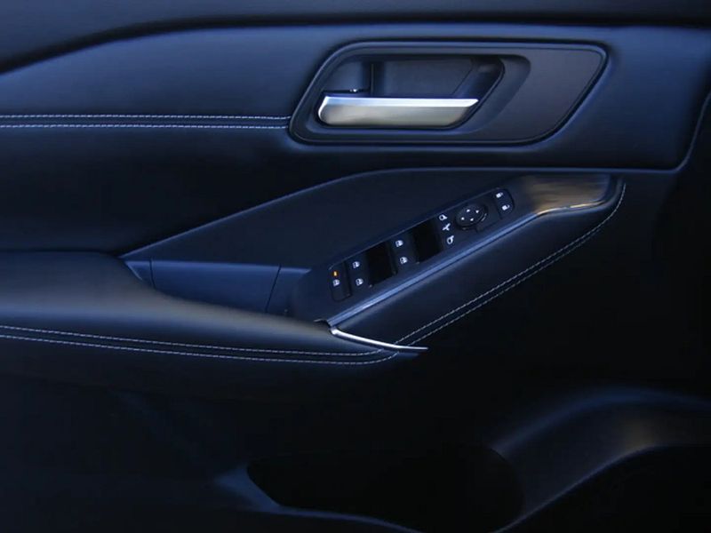 Nissan Qashqai • 2023 • 31,000 km 12