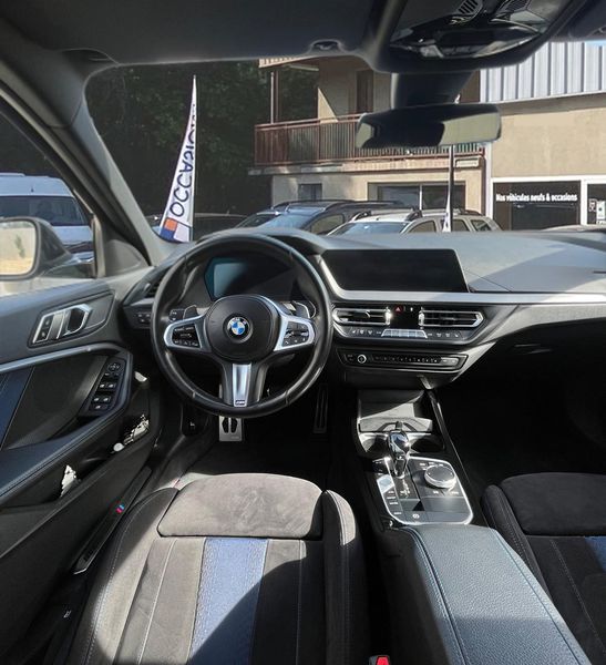 BMW 1 Series • 2020 • 37,000 km 9