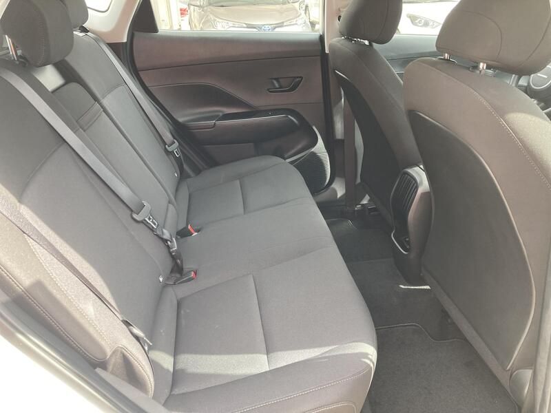 Hyundai Kona • 2024 • 6,383 km 22