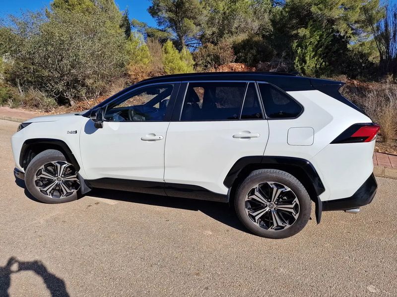 Toyota RAV4 • 2021 • 41,500 km 6