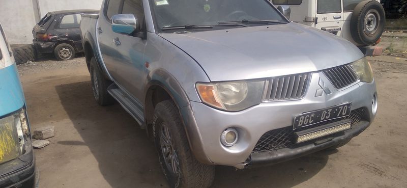 Mitsubishi L200 Pick up • 2019 • 400 km 7