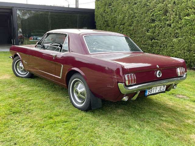 Ford Mustang • 1965 • 93,000 km 3