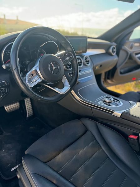 Mercedes-Benz C-Class • 2020 • 65,000 km 4