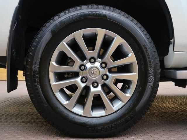 Toyota Land Cruiser • 2016 • 18,000 km 7