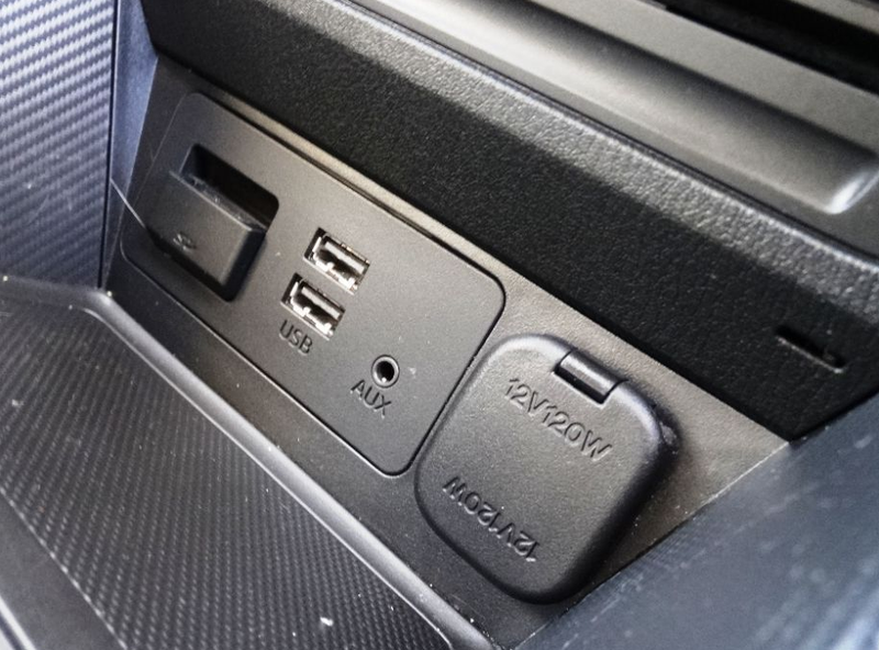 Mazda CX-3 • 2015 • 63,000 km 12