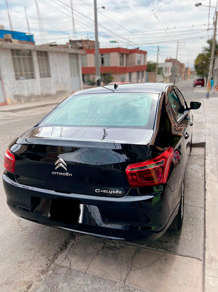 Citroën C-Elissée • 2018 • 20,000 km 6