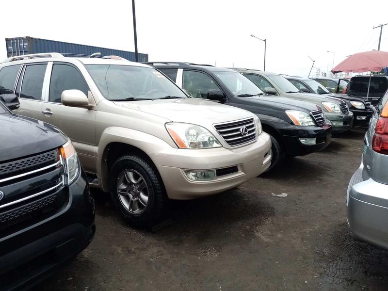 Lexus GX • 2007 • 71,394 km 10