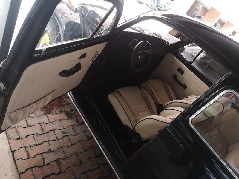 Volkswagen Beetle • 1980 • 10,800 km 15