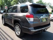 Toyota 4 Runner Limited • 2012 • 4,701 km 2