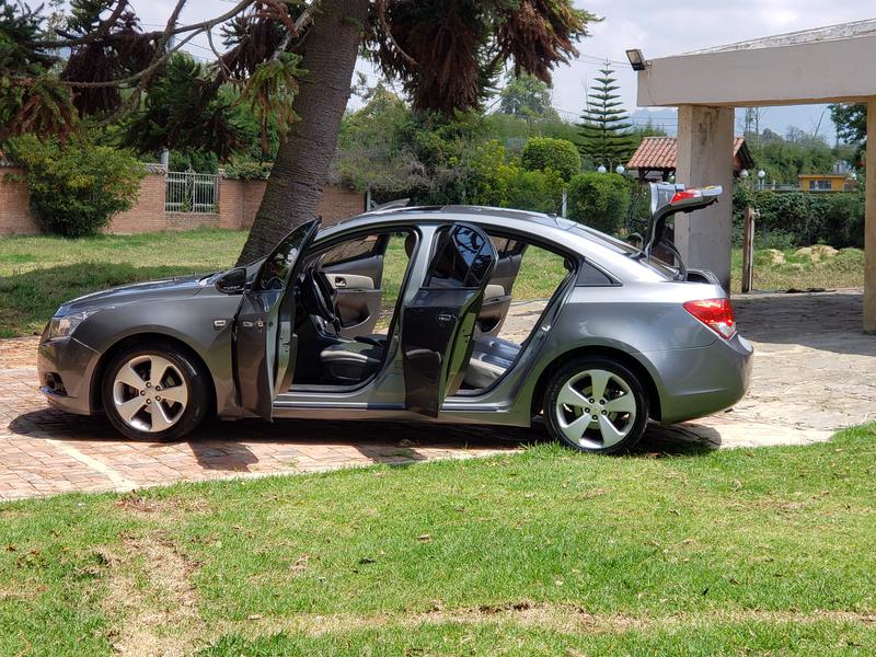 Chevrolet Cruze • 2011 • 74,600 km 8