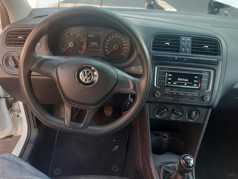 Volkswagen Vento • 2017 • 100,000 km 9