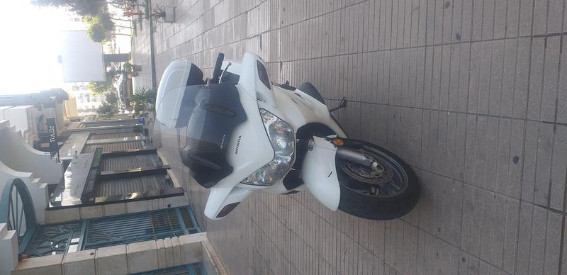 Honda  • 2009 • 26,300 km 2