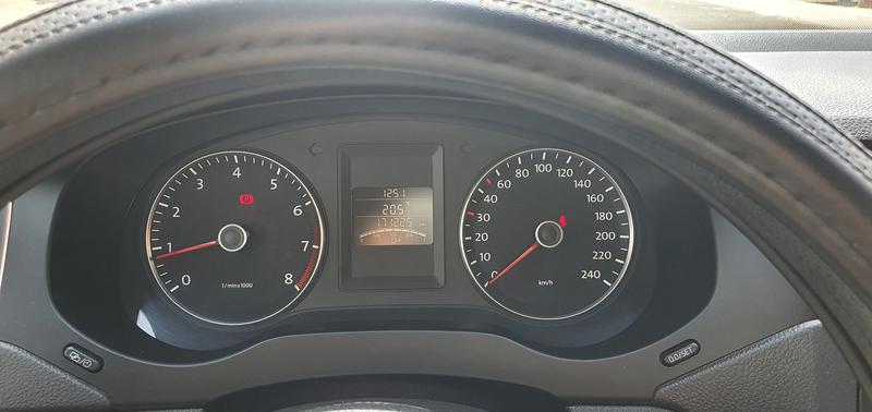 Volkswagen Jetta • 2012 • 171,000 km 6