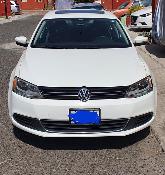 Volkswagen Jetta • 2012 • 171,000 km 1