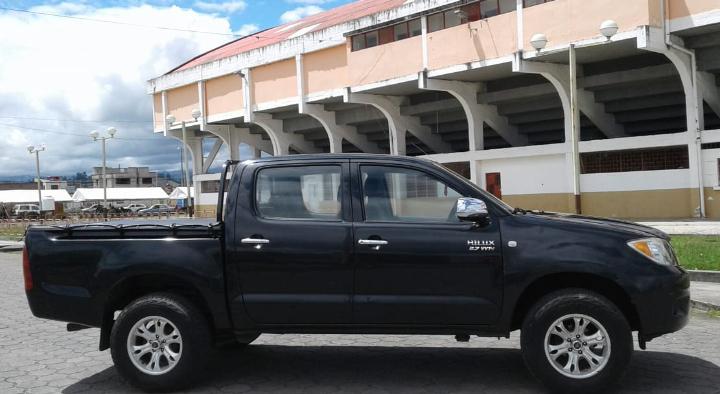 Toyota  • 2009 • 183,778 km 3