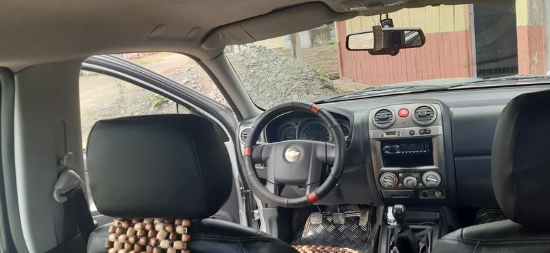 Chevrolet Luv • 2013 • 184,300 km 9