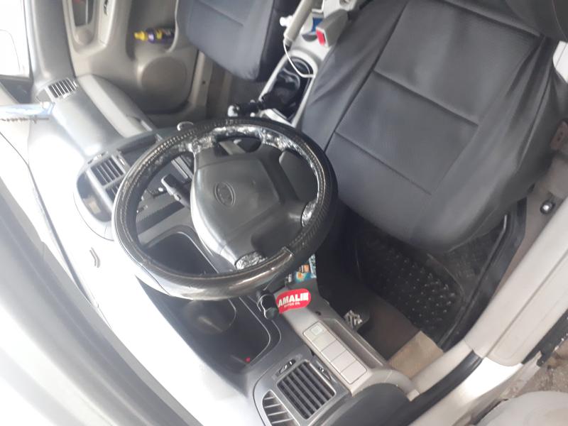 Kia  • 2008 • 2,000,400 km 7