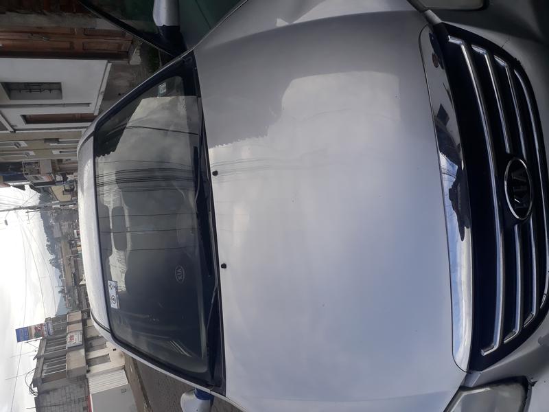 Kia  • 2008 • 2,000,400 km 3