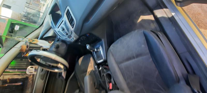 Ford Fiesta • 2012 • 100,000 km 1