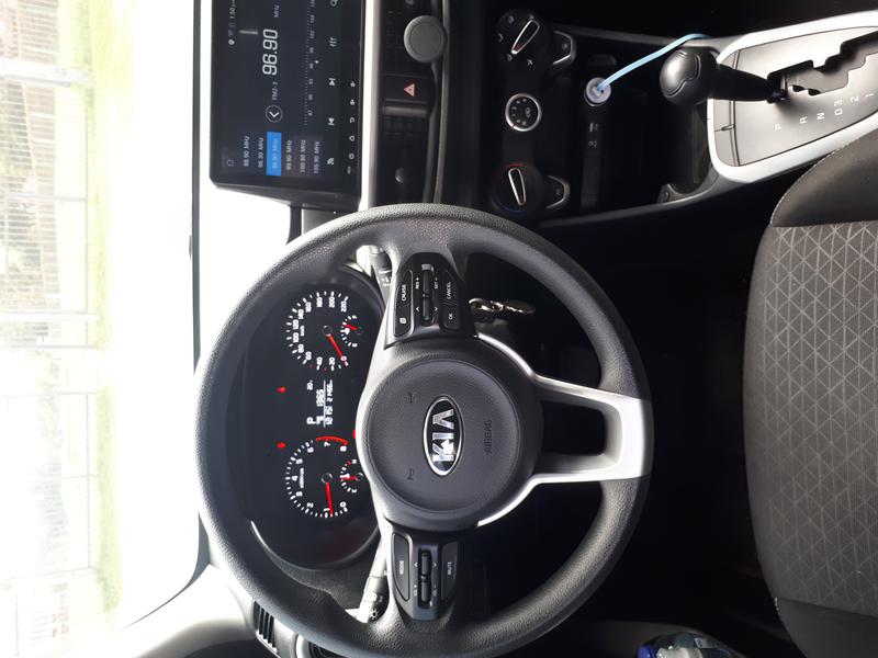 Kia Picanto • 2019 • 21,500 km 3