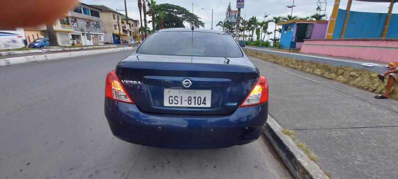 Nissan Versa • 2014 • 161,000 km 14
