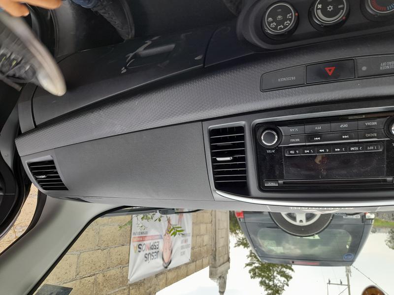 Mitsubishi Lancer • 2015 • 110,000 km 6