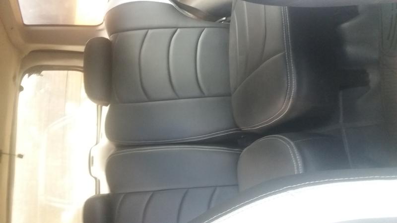 Ford Explorer • 1999 • 215,030 km 5