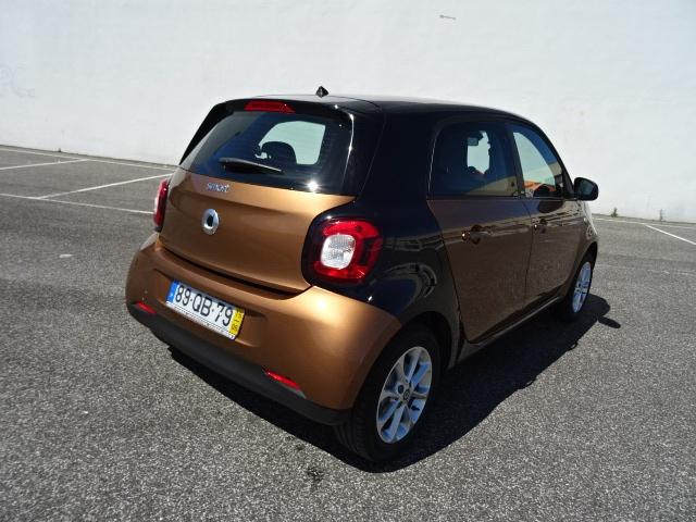 Smart Forfour • 2015 • 20,500 km 3