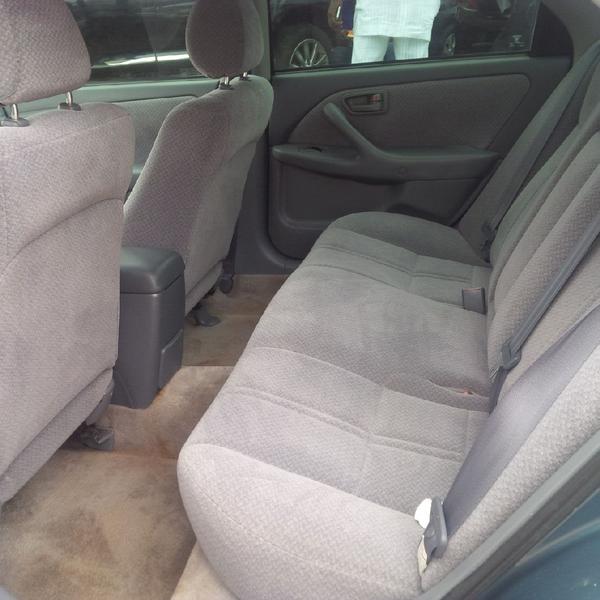 Toyota Camry • 2001 • 1,000 km 6