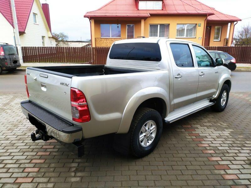 Toyota Hilux • 2014 • 30,400 km 2
