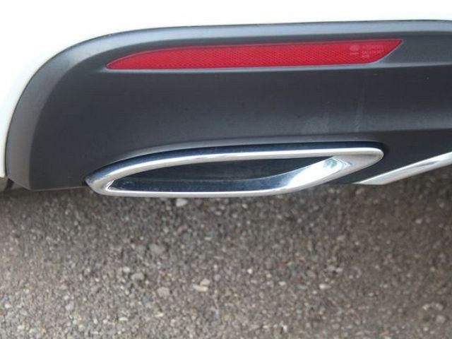 Mercedes-Benz 100 D • 2018 • 15 km 20