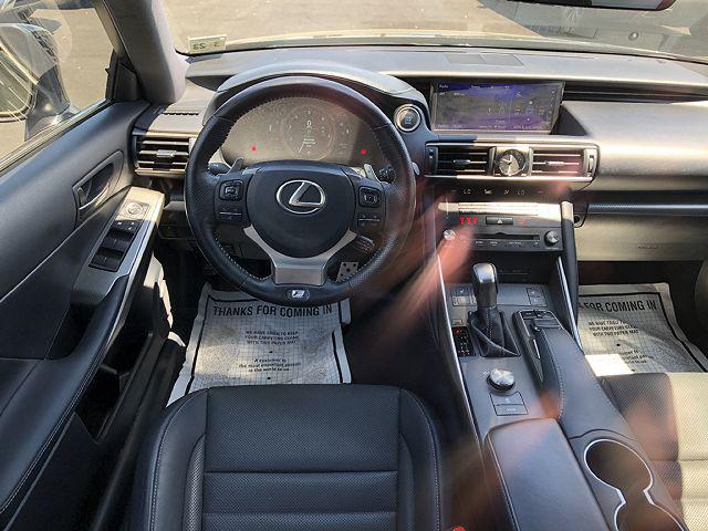 Lexus CT • 2018 • 29,983 km 21