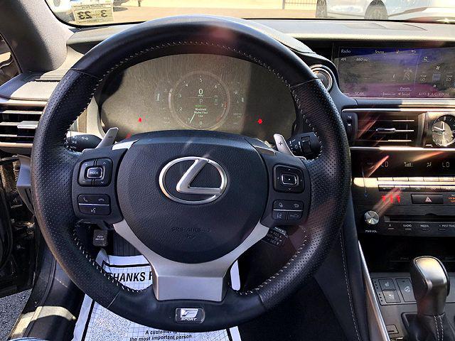 Lexus CT • 2018 • 29,983 km 11