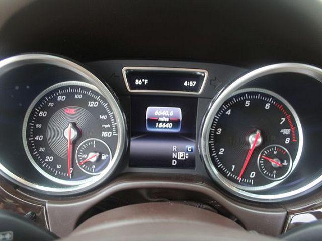 Mercedes-Benz 100 D • 2018 • 15 km 2