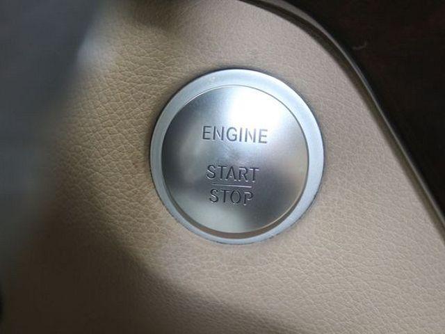 Mercedes-Benz 100 D • 2018 • 15 km 8