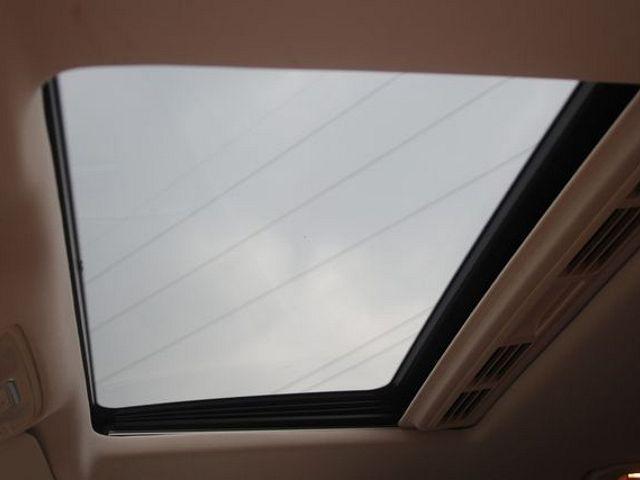 Mercedes-Benz 100 D • 2018 • 15 km 26