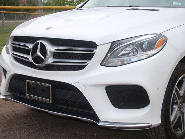 Mercedes-Benz 100 D • 2018 • 15 km 33