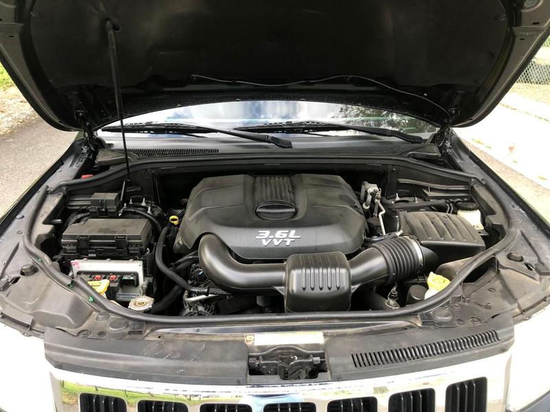 Jeep Cherokee • 2013 • 140 km 9