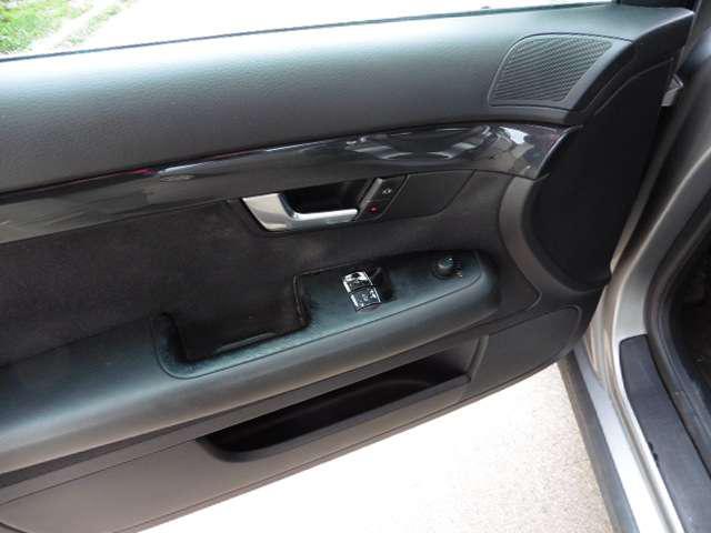 Audi A4 • 2001 • 12,700 km 5