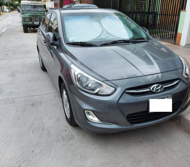 Hyundai Accent • 2015 • 63,000 km 2