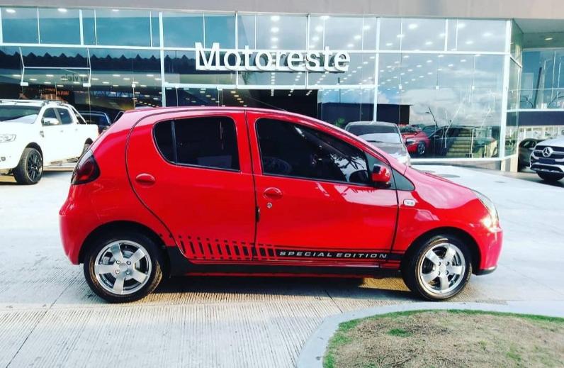 Geely  • 2014 • 94,000 km 3