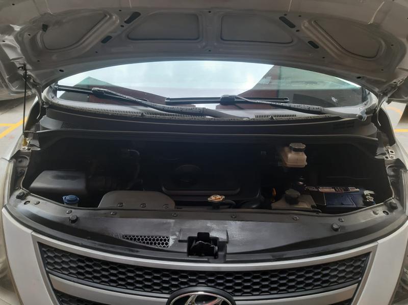 Hyundai  • 2013 • 135,000 km 10