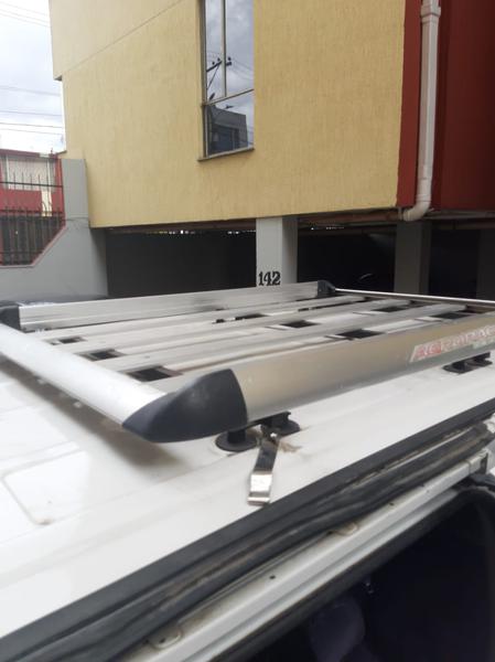 Hyundai  • 2013 • 135,000 km 16