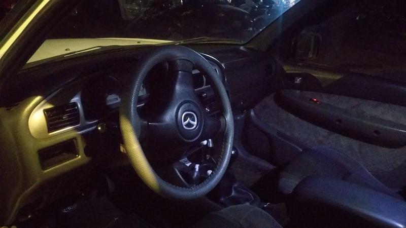 Mazda 121 • 2005 • 277,000 km 8