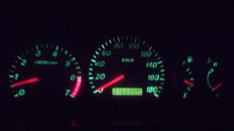 Mazda 121 • 2005 • 277,000 km 6