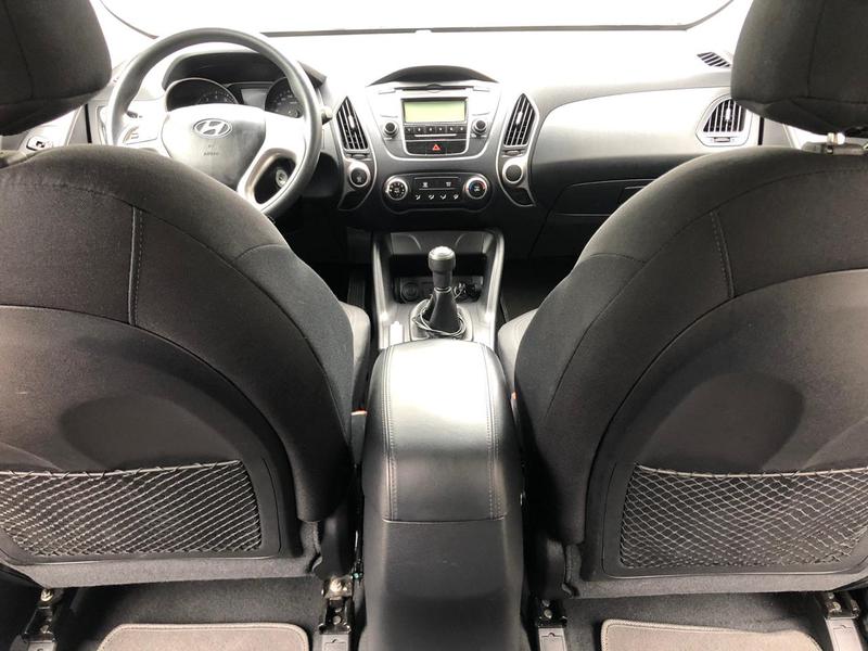 Hyundai Tucson • 2010 • 71,500 km 12